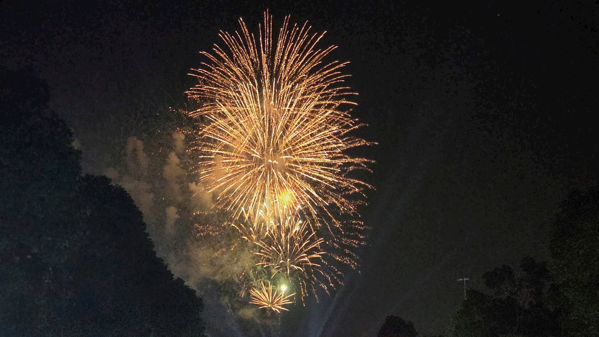 z6971581266388_163d19a1142e804da3c7acc145c3598b.jpg