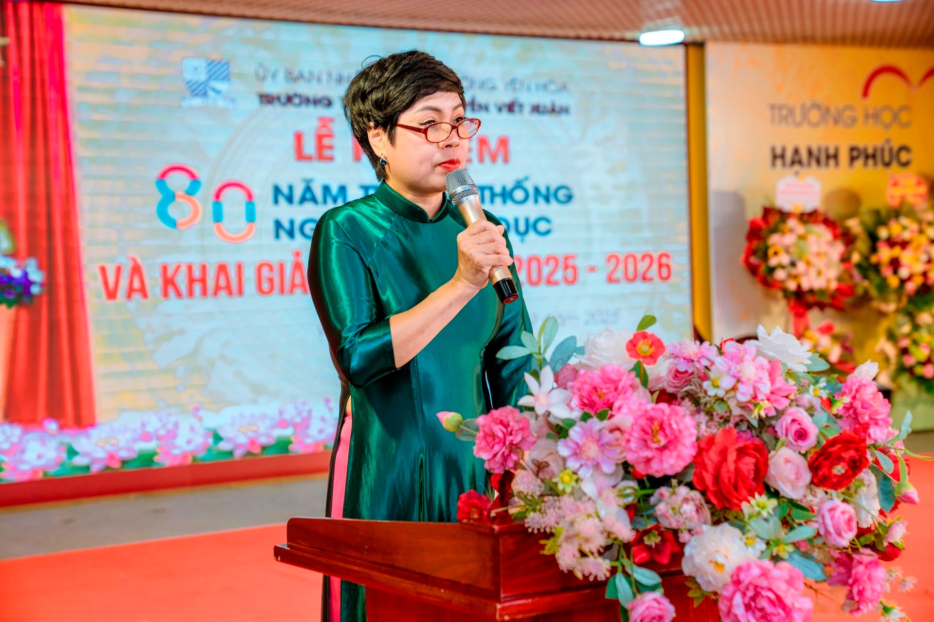 khai-giang-3-.jpg