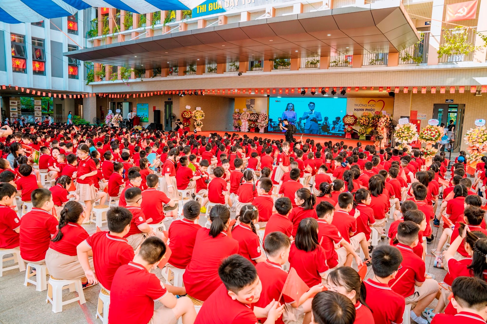 khai-giang-7-.jpg