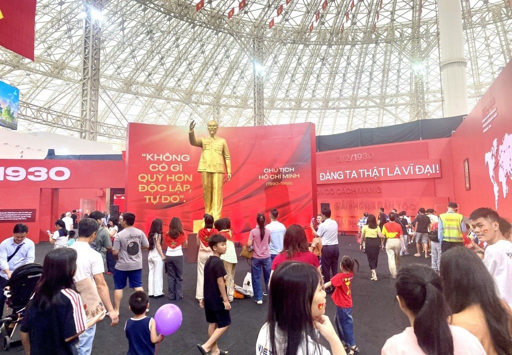 trien-lam-220250914111928.jpg