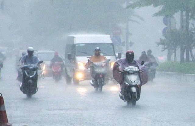 Mưa lớn diện rộng ở Bắc Bộ và Bắc Trung Bộ, cảnh báo nguy cơ lũ quét và sạt lở 