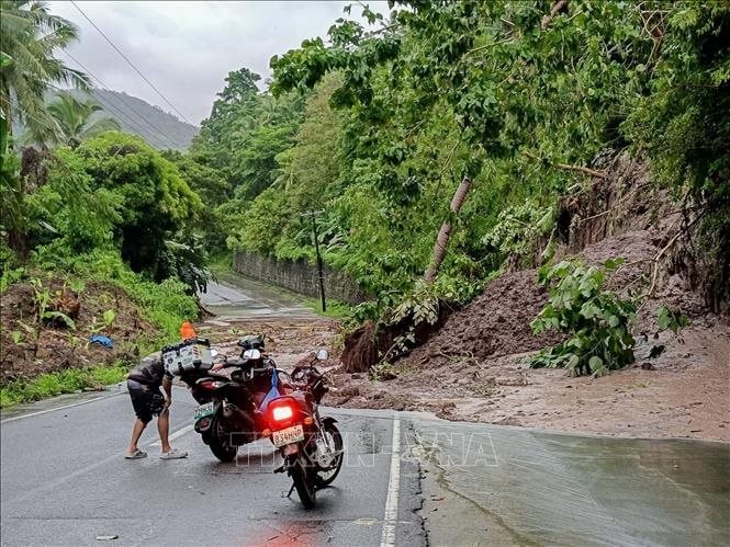 Quét qua Philippines, bão Bualoi gây thiệt hại nặng nề 