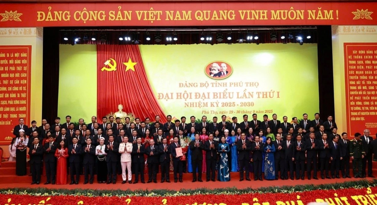 dai-hoi-ra-mat.jpg