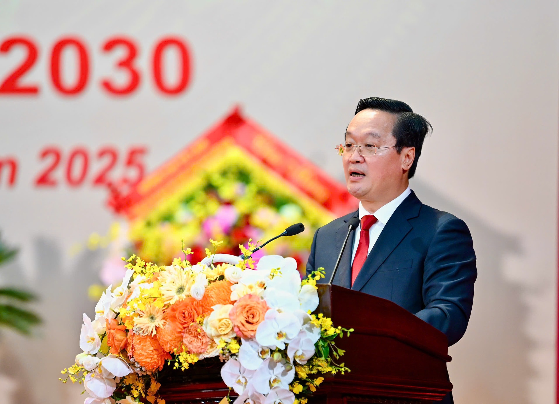 bi-thu-tinh-uy.jpg