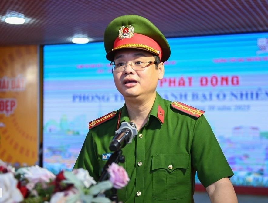 c05.jpg