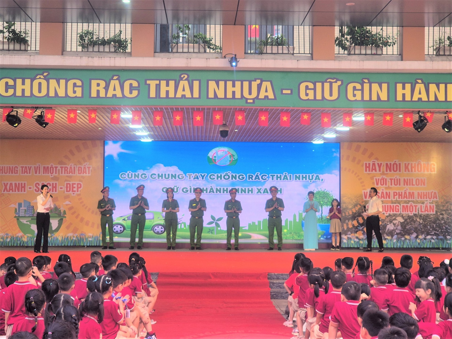 rac-thai-nhua-10-(1).jpg