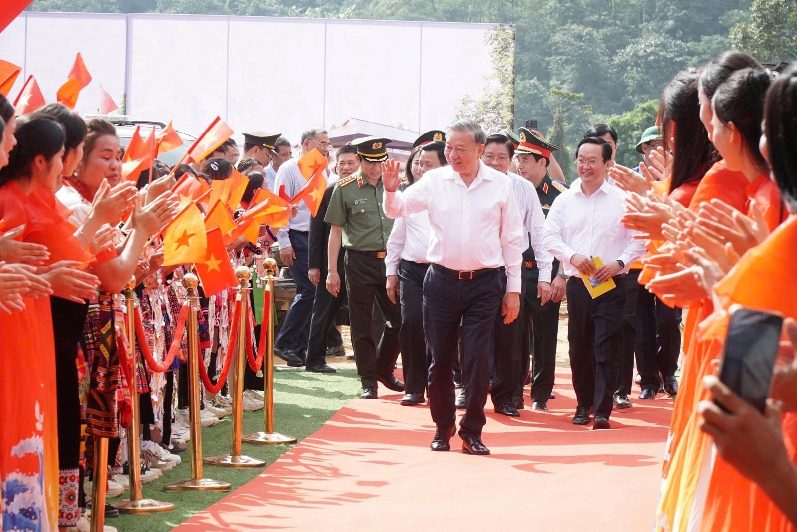 tong-bi-thu-to-lam.jpg1.jpg