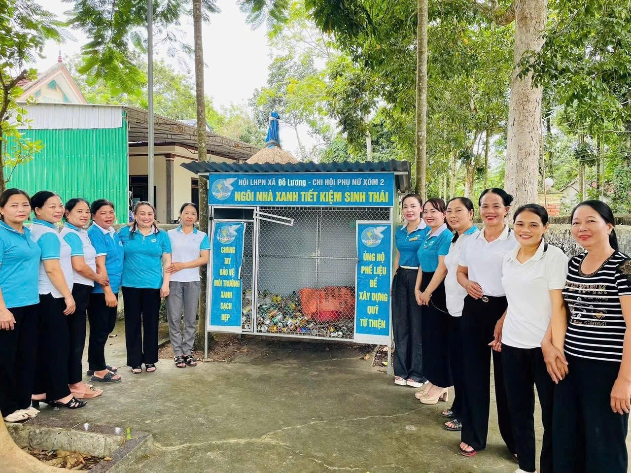 Phụ nữ Nghệ An chung tay biến rác thành tài nguyên 