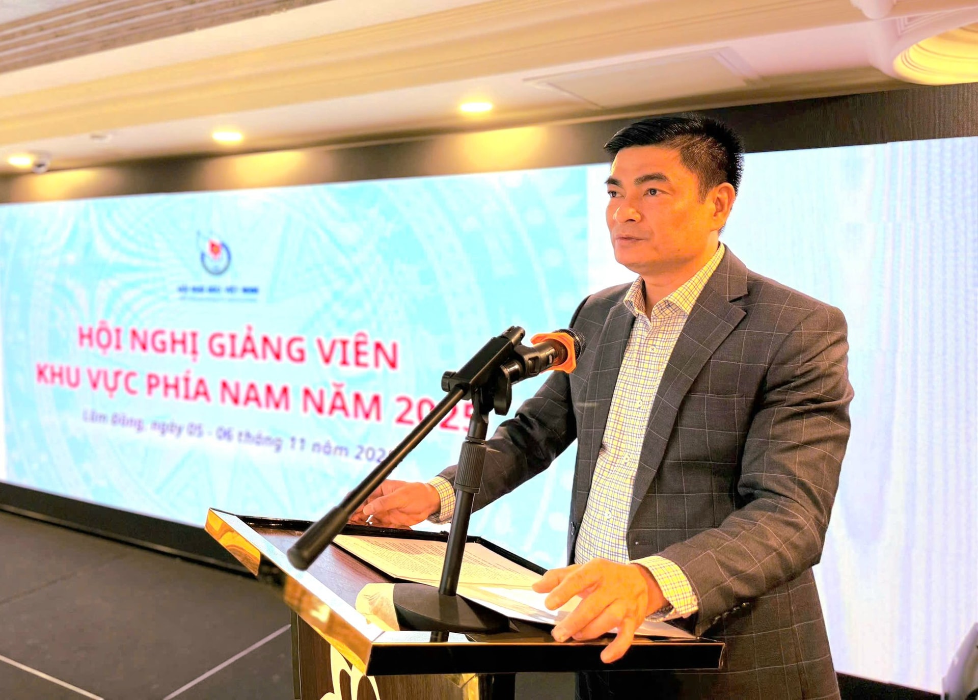 Bồi dưỡng nghiệp vụ báo chí cho giảng viên khu vực phía Nam