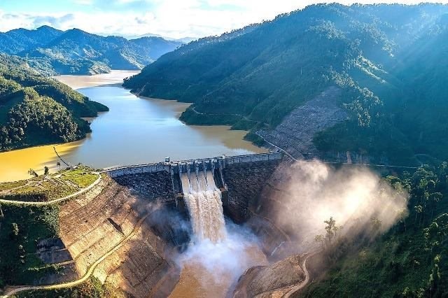 Yêu cầu khẩn trương hạ thấp mực nước các hồ thủy điện để ứng phó bão Kalmaegi