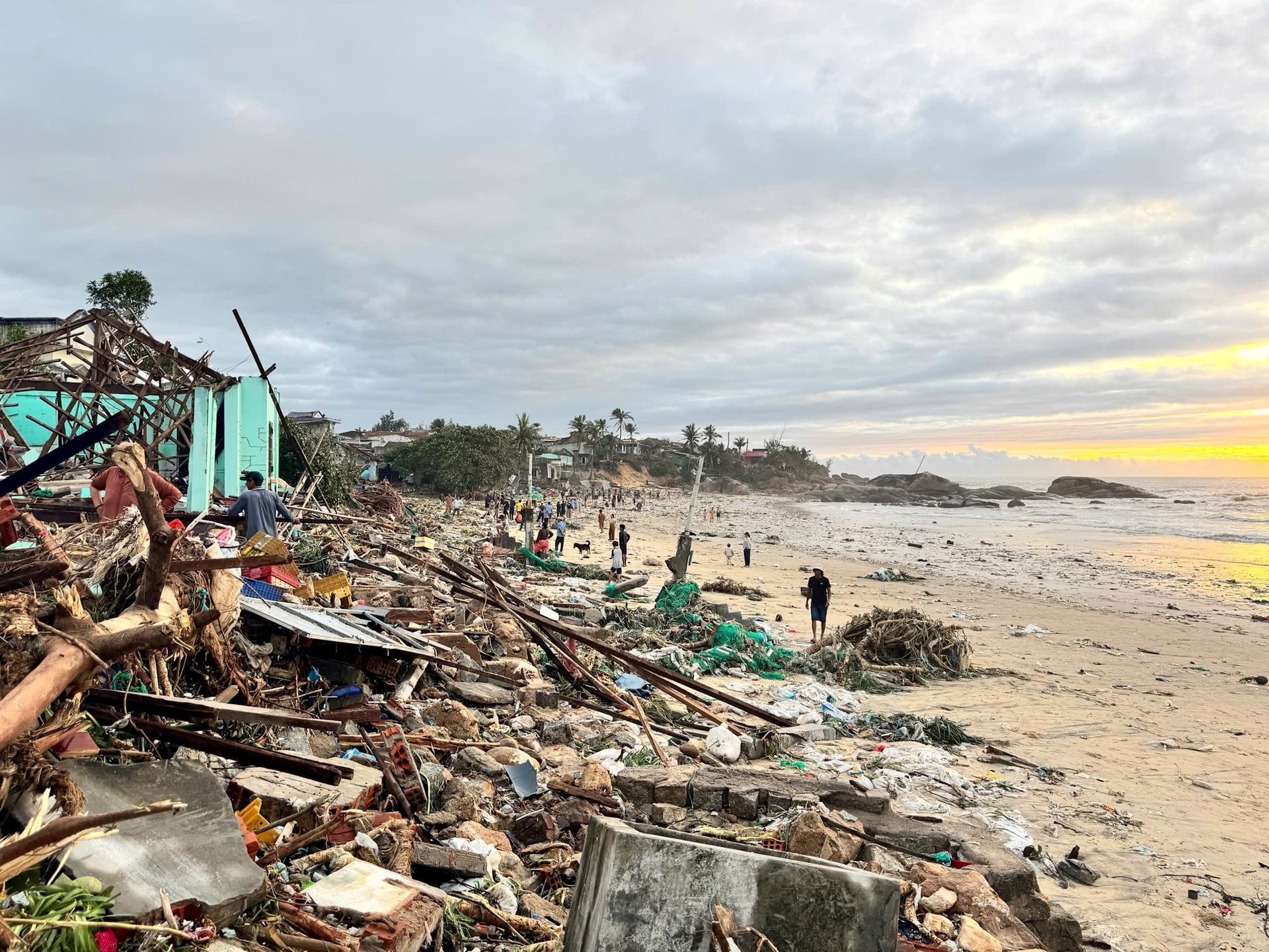 Phân bổ 3,3 tỷ đồng cứu trợ người dân Đắk Lắk, Gia Lai và Quảng Ngãi 