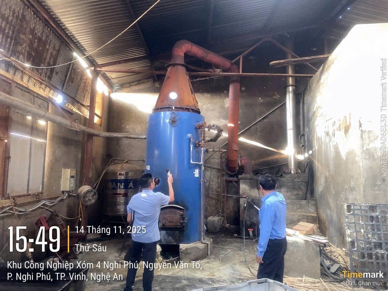 Nghệ An: Phường Vinh Phú kịp thời xử lý phản ánh của người dân về ô nhiễm môi trường