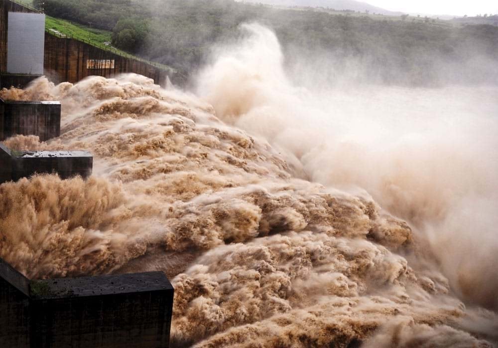 Sau mưa lũ lịch sử 2025: Hiểu đúng vai trò của thủy điện trong giảm nhẹ thiên tai 