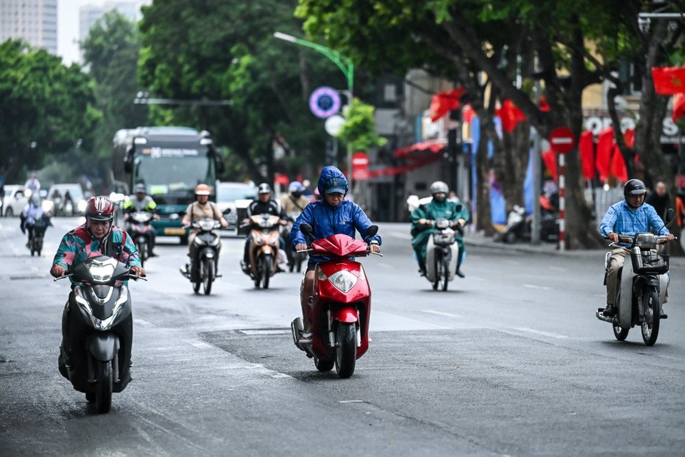 Không khí lạnh tăng cường lệch Đông, miền Bắc nhiều mây, sáng sớm có sương mù 