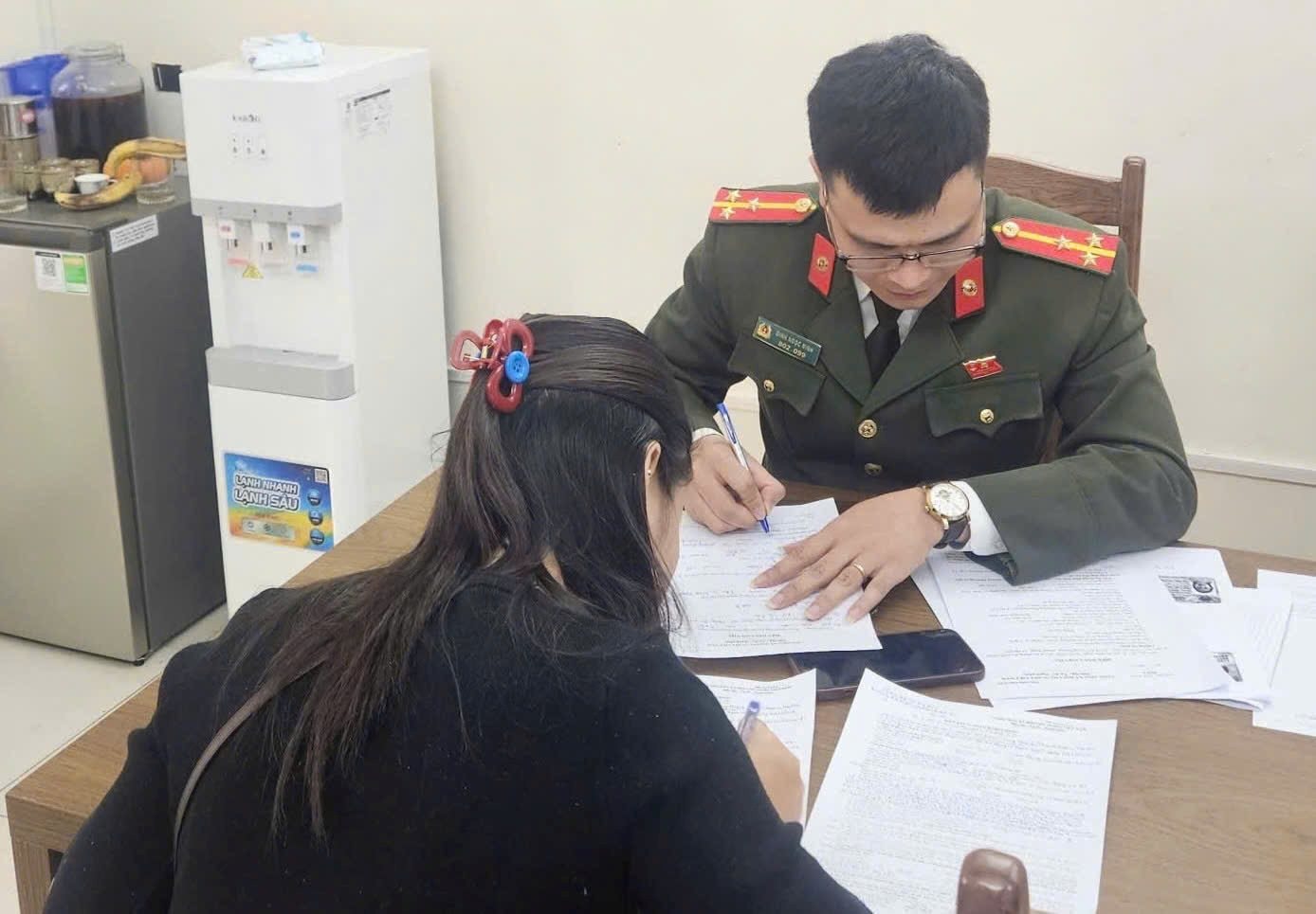 Hà Nội: Phạt 7,5 triệu đồng người phụ nữ bình luận sai sự thật về bầu cử Quốc hội 