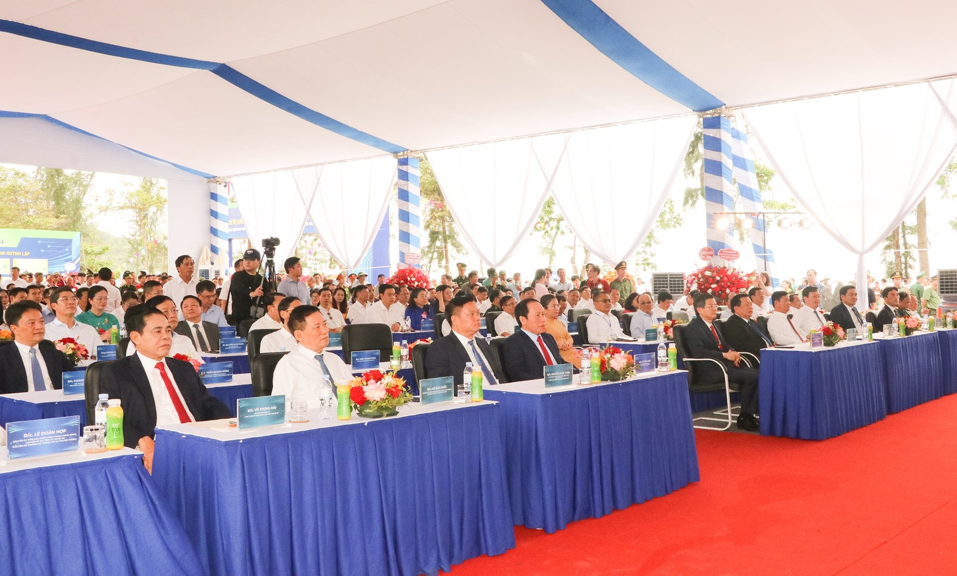 18-quang-canh.jpg