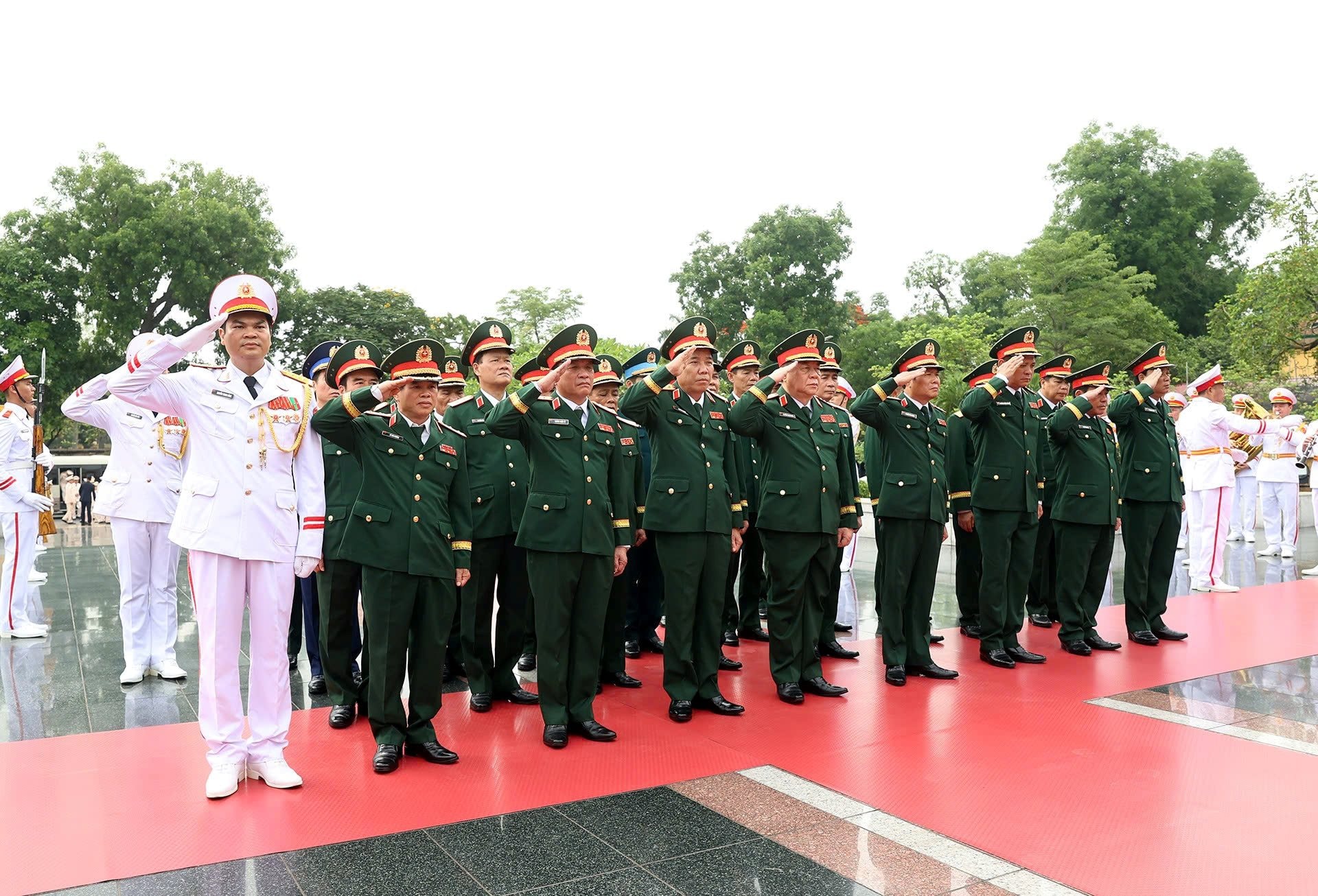 hcm7.jpg