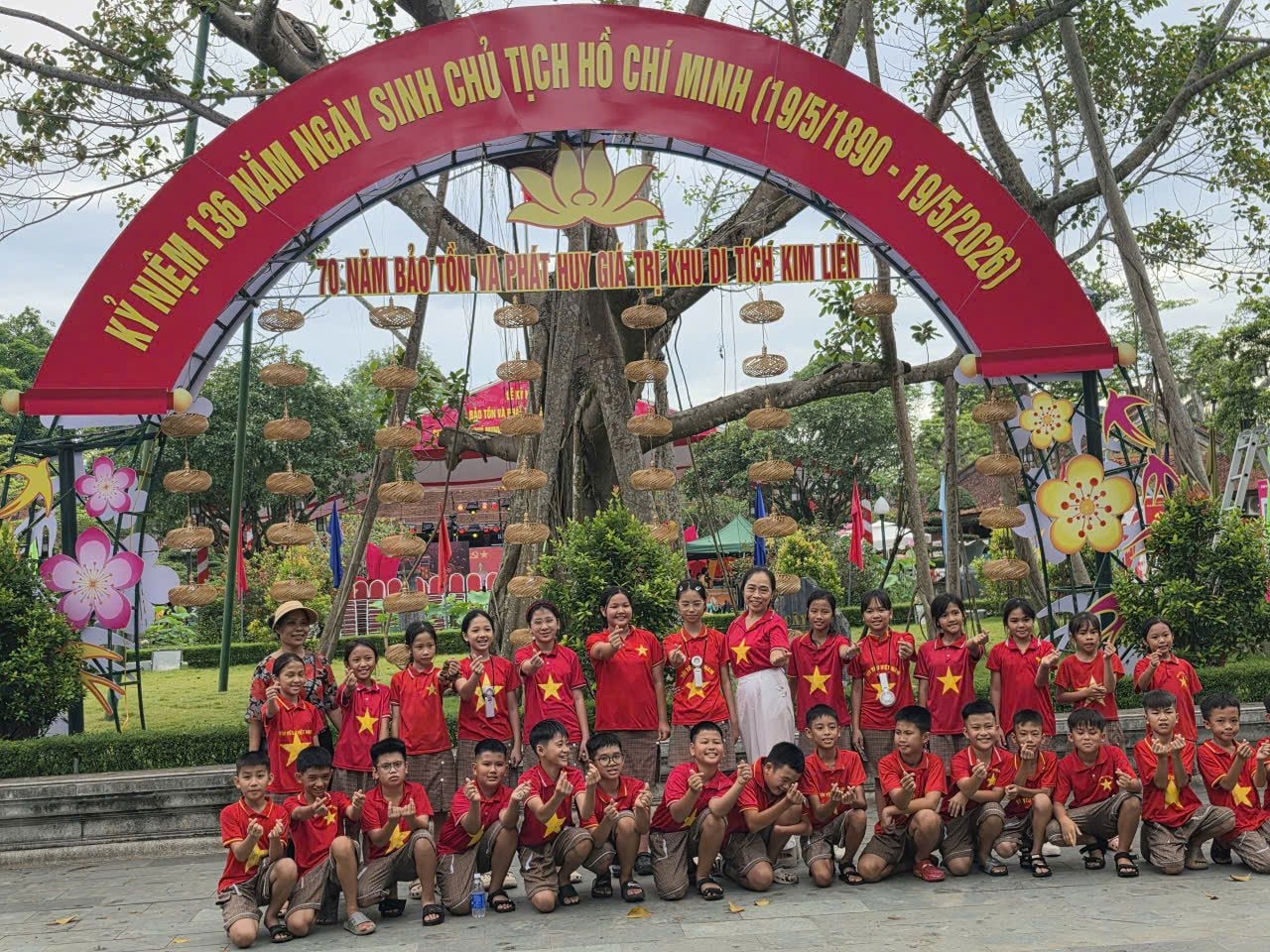 hoc-sinh.jpg