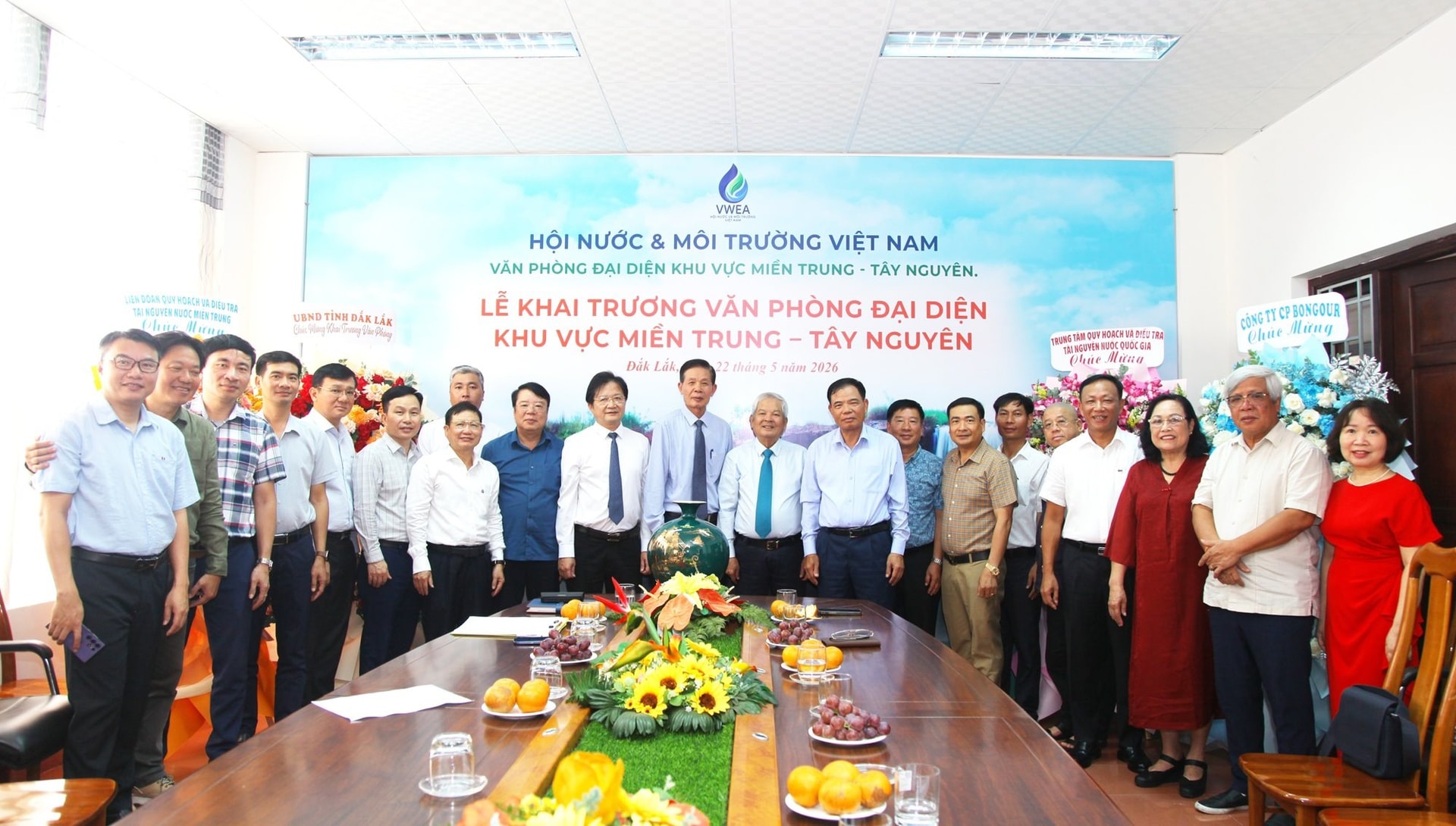 van-phong-dak-lak-22-.jpg
