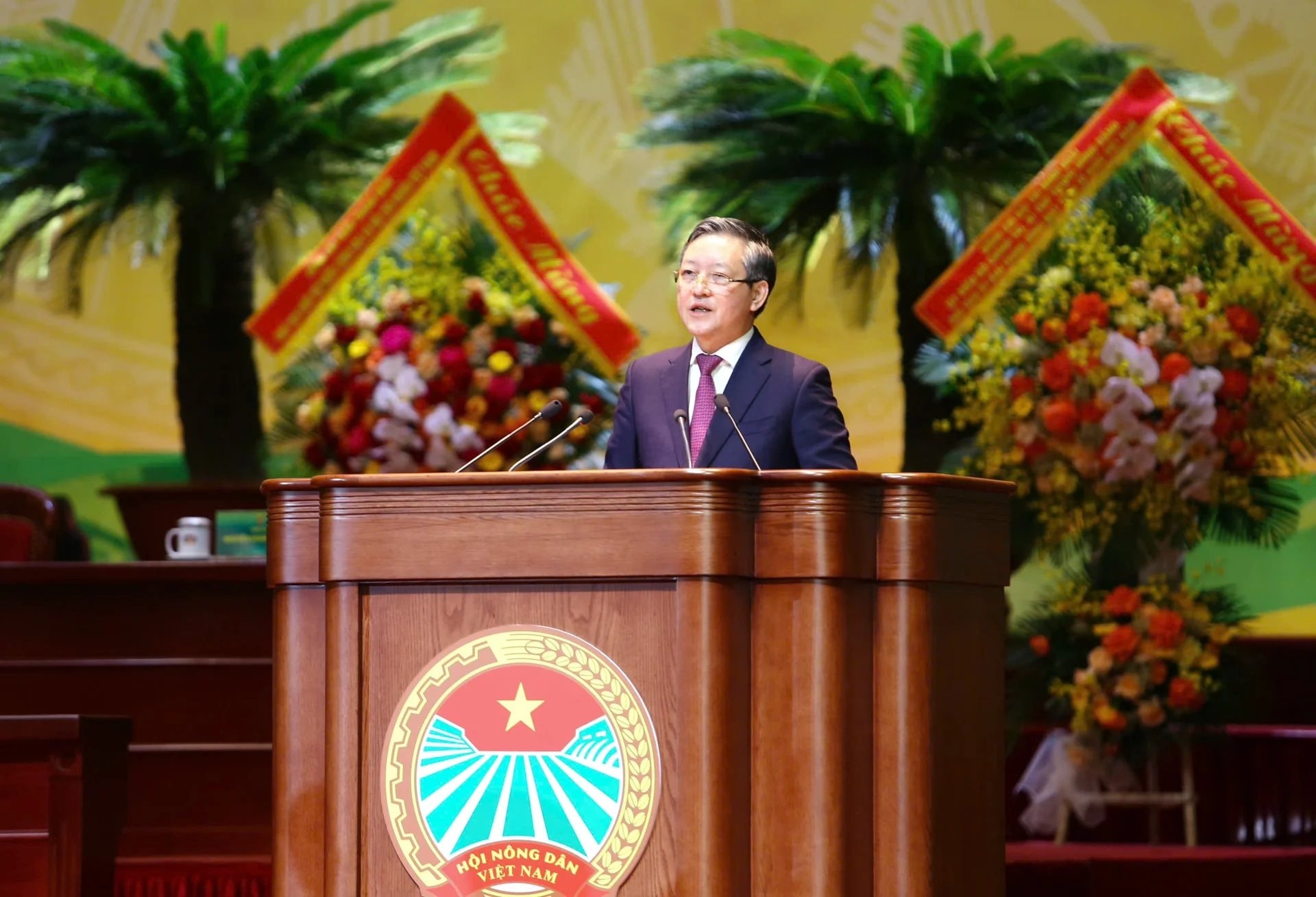 chu-tich-hoi-nong-dan-viet-nam-luong-quoc-doan-1438.jpg