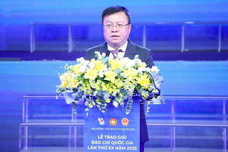 bao-chi-2-.jpg