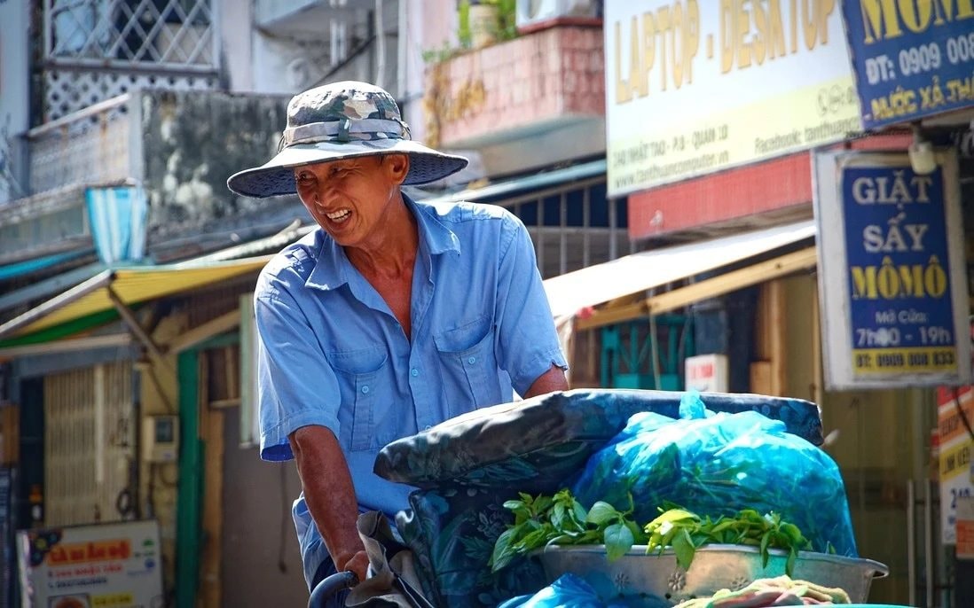 lao-dong.jpg