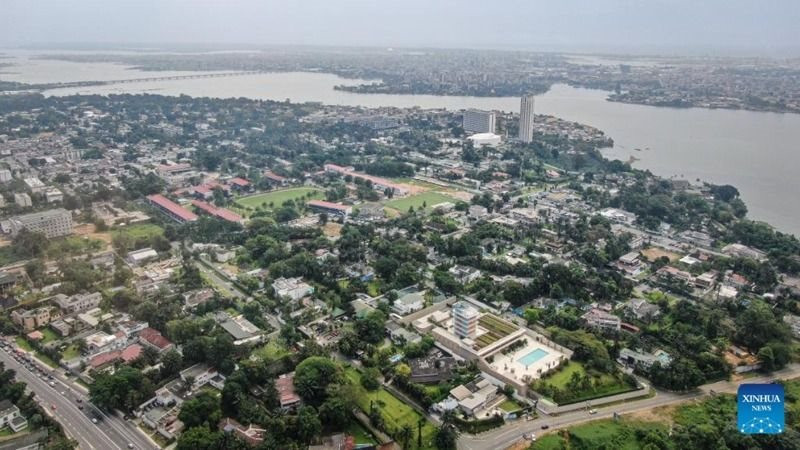 Nhiều thành phố ven biển Tây Phi đang chìm dần, đối mặt nguy cơ ngập lụt nghiêm trọng
