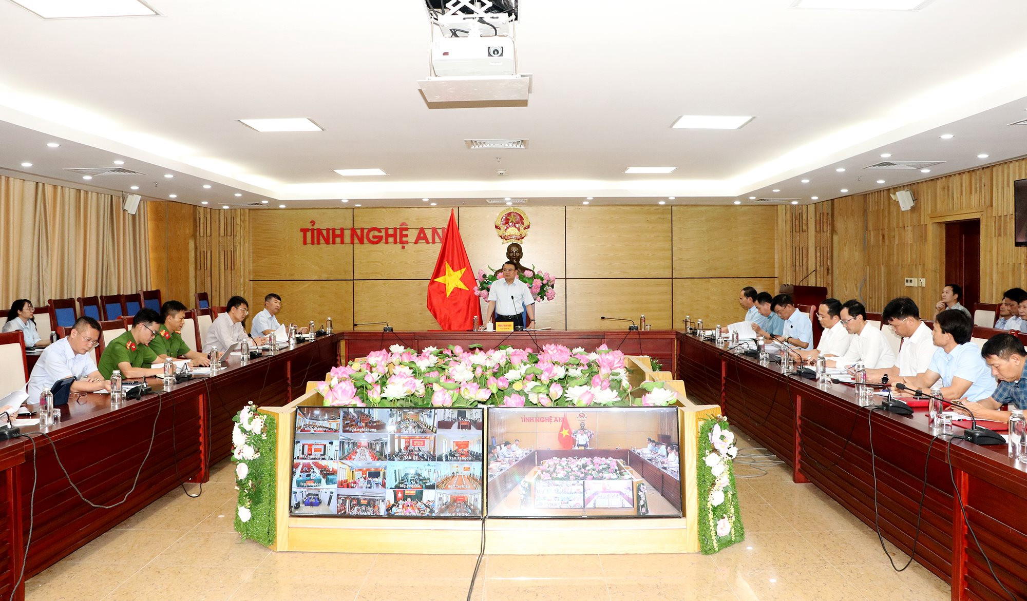 2-quang-cah-235719.jpg