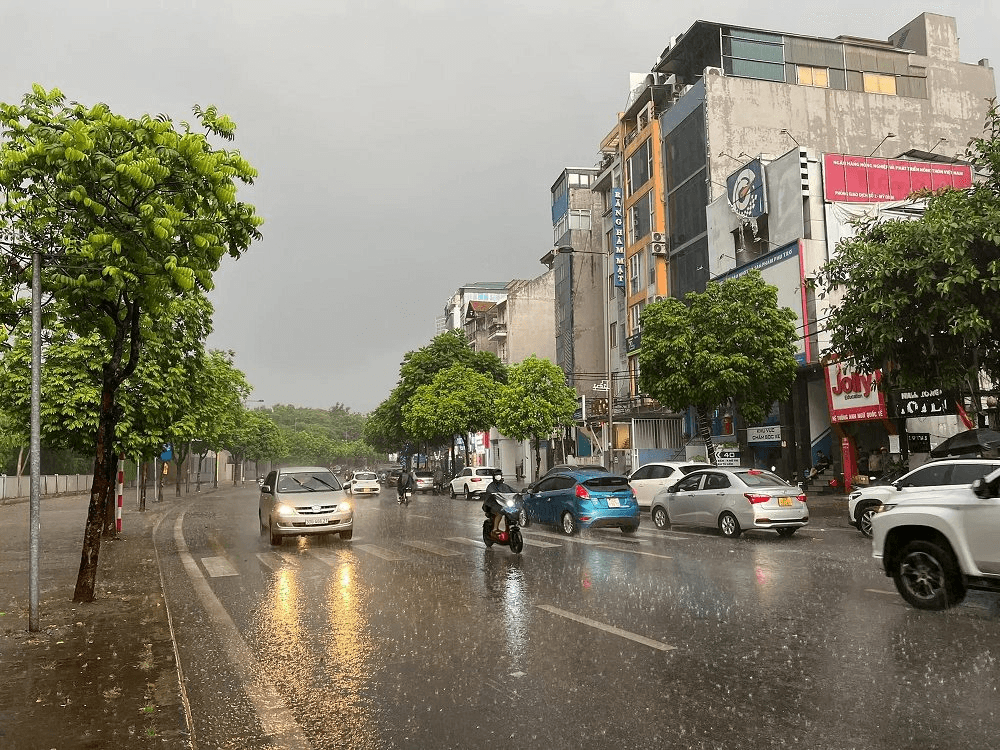 Dự báo thời tiết Hà Nội ngày 31/7/2026: Có mây, có lúc có mưa rào và dông 