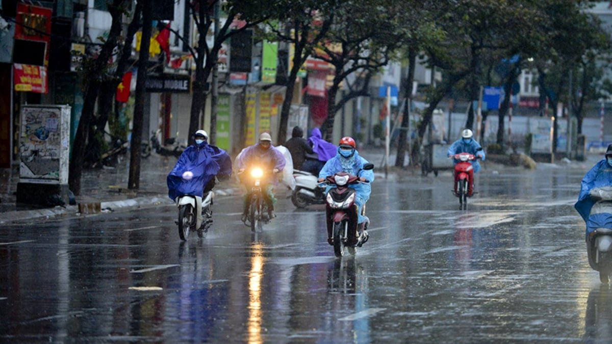 Dự báo thời tiết Hà Nội ngày 4/8/2026: Có mưa rào và rải rác có dông