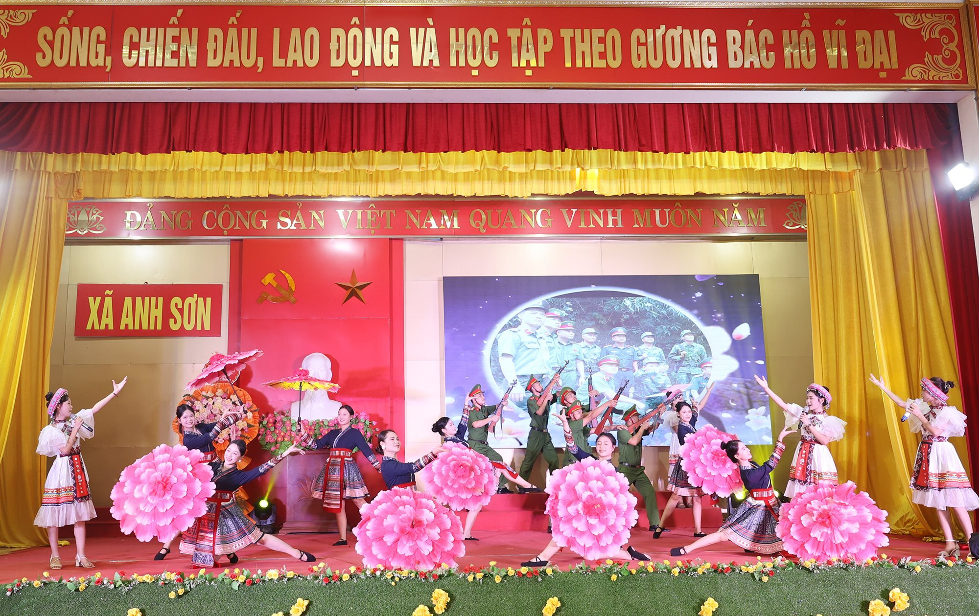 van-nghe.jpg