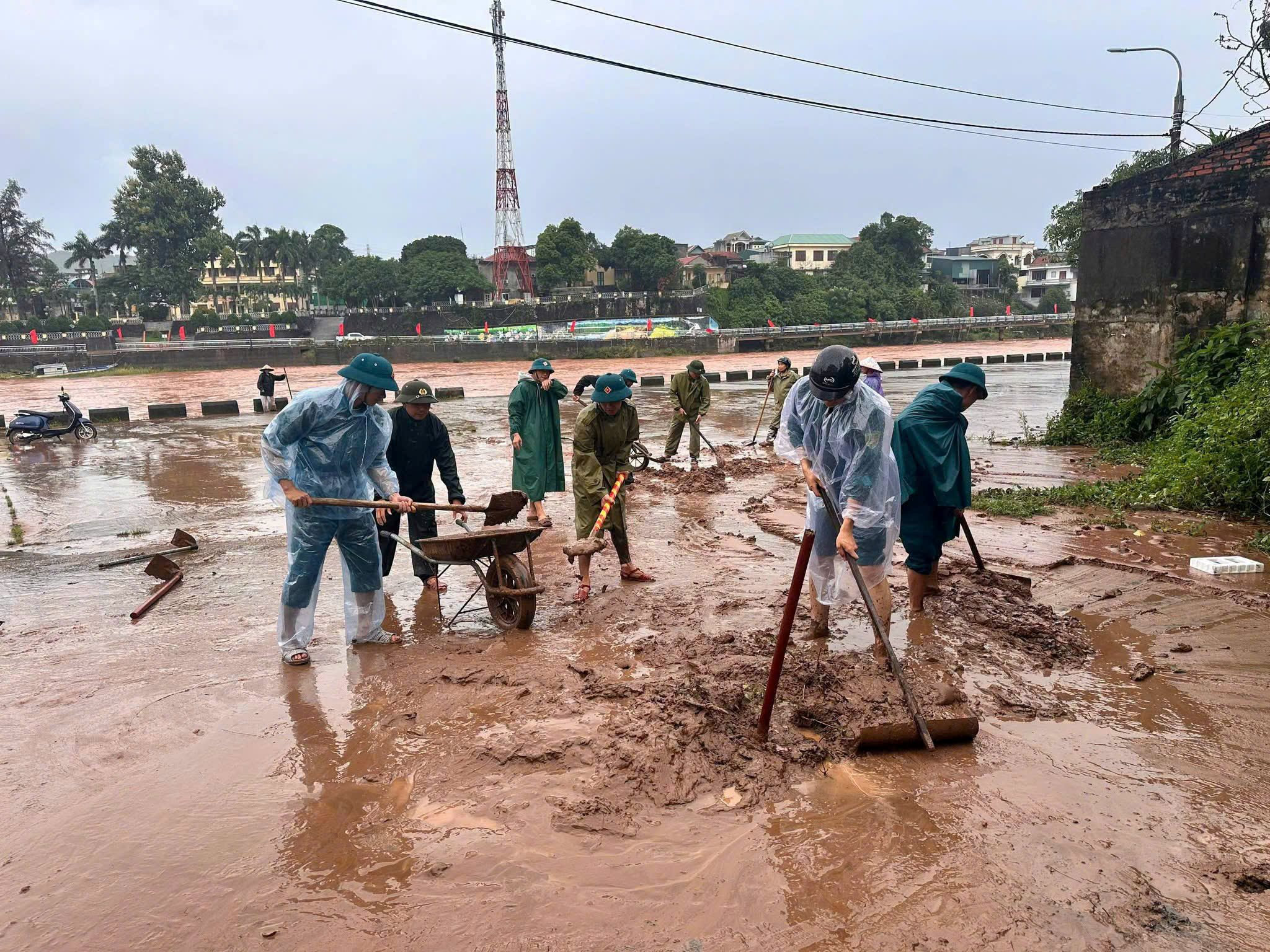 Quảng Ninh khẩn trương khắc phục hậu quả bão số 4