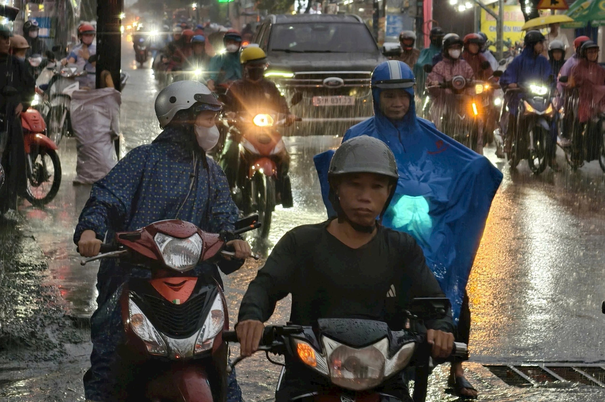 mua-lon.jpg
