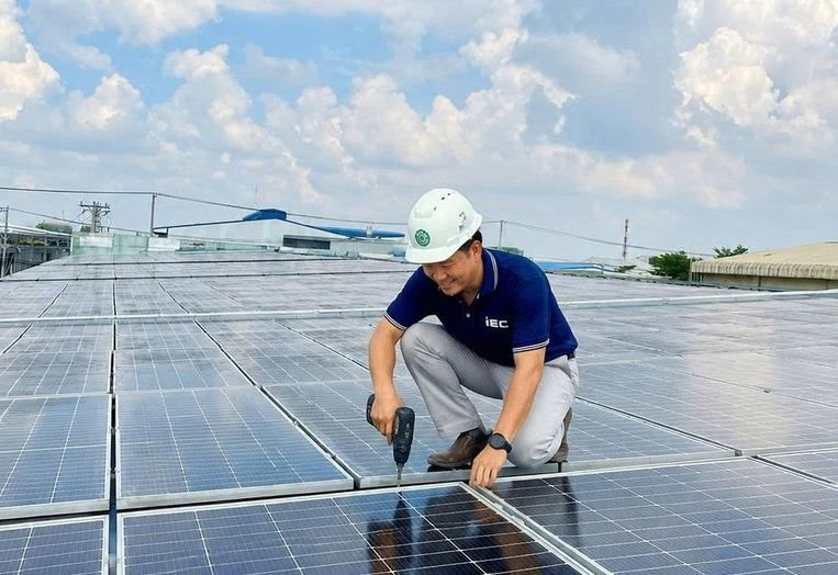 Địa phương phải ban hành chính sách hỗ trợ lắp điện mặt trời mái nhà trong tháng 12 