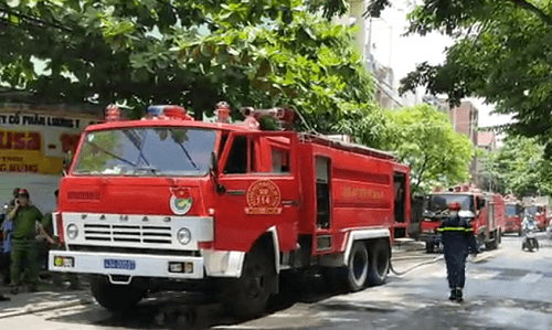 Đà Nẵng: “Bà hỏa” ghé thăm nhà dân, khu phố náo loạn