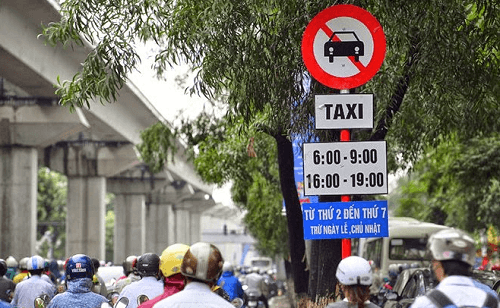 Hà Nội: Công bố các tuyến phố cấm xe taxi hoạt động