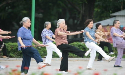Việt Nam có tốc độ già hóa dân số nhanh nhất thế giới