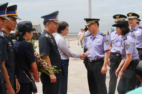​Tàu Lực lượng Bảo vệ bờ biển Hàn Quốc cập cảng Tiên Sa thăm Đà Nẵng