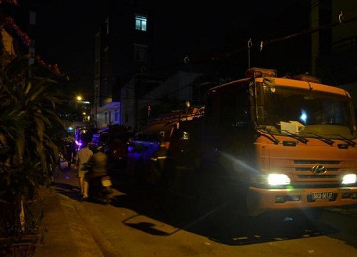 TP.Hồ Chí Minh: Cháy nhà trong đêm 1 người thương vong, 1 người bỏng nặng