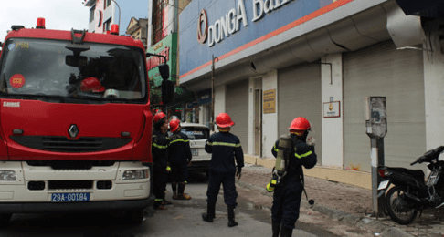 Hà Nội: Cháy lớn trên phố Trần Đại Nghĩa