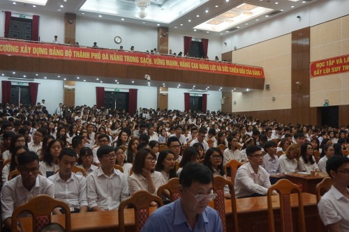 Đà Nẵng:  Gần 800 liên lạc viên, tình nguyện viên tham gia phục vụ Tuần lễ APEC