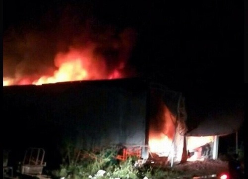 “Bà hỏa viếng thăm” ngôi nhà gỗ, khiến ba người thiệt mạng