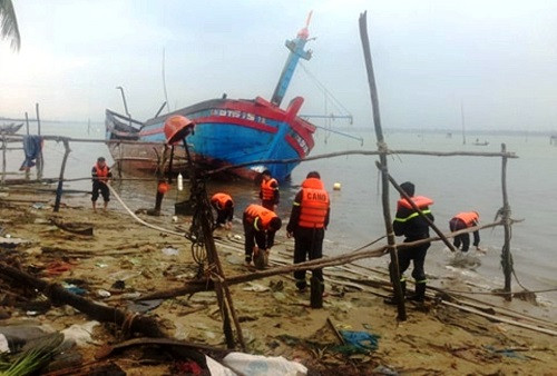 “Bà hỏa” ghé thăm tàu cá, ngư dân thiệt hại gần 10 tỷ đồng