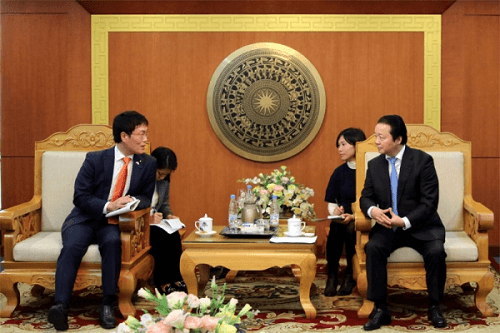 Bộ trưởng Trần Hồng Hà tiếp Thứ trưởng Bộ Đất đai, Hạ tầng, Giao thông và Du lịch Nhật Bản