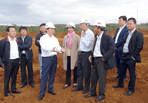 Bộ trưởng Trần Hồng Hà thị sát Nhà máy sản xuất Alumin Nhân Cơ – Đắk Nông