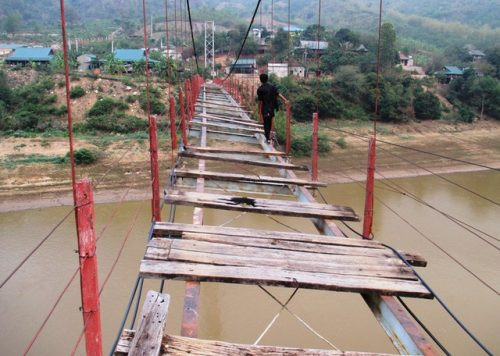 Chi hàng trăm triệu đồng để phá dỡ cầu treo “tử thần” ở Thanh Hóa