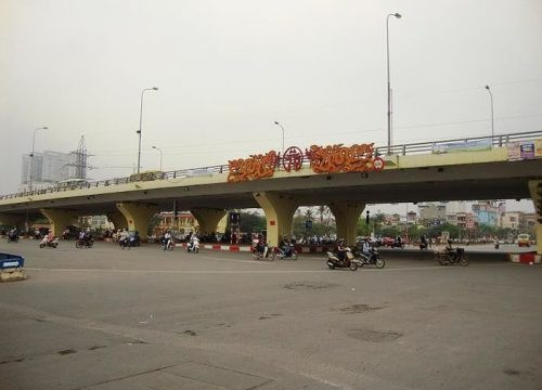 Cấm xe cao quá 3,5m lưu thông qua cầu vượt Mai Dịch