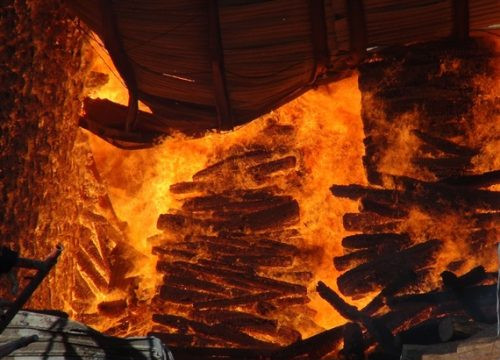 Quảng Bình: Cháy lớn tại kho gỗ huyện Bố Trạch