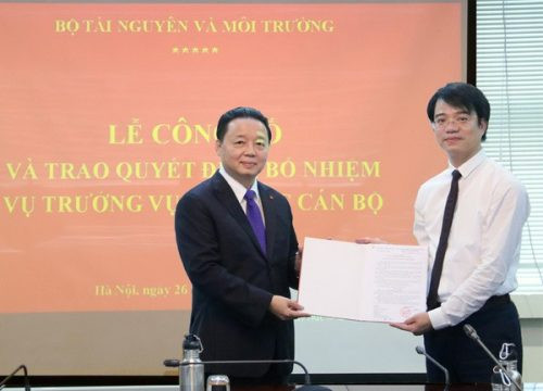Ông Phạm Tân Tuyến giữ chức Vụ trưởng Vụ Tổ chức cán bộ của Bộ Tài nguyên và Môi trường