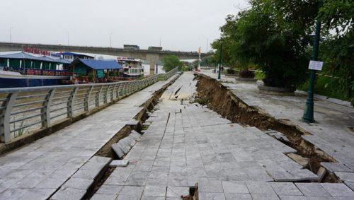 Thanh Hóa: Kè đê hữu sông Mã sạt lở nghiêm trọng